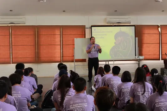 Mahidol University built a weir for CSR