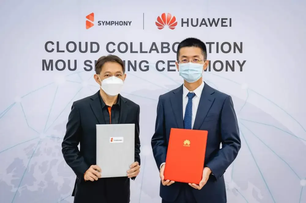 ร่วมลงนามในข้อตกลงจับมือเป็นพันธมิตรทางธุรกิจเพื่อส่งเสริมการให้บริการคลาวด์กับลูกค้าของบริษัท