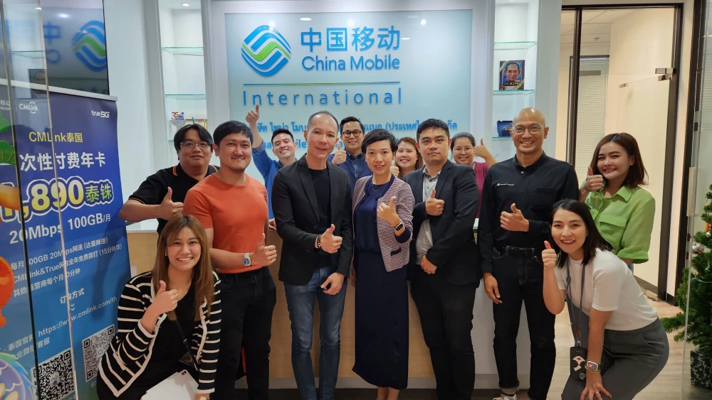 Welcoming the New Year with Joy and Gratitude from Symphony Communication