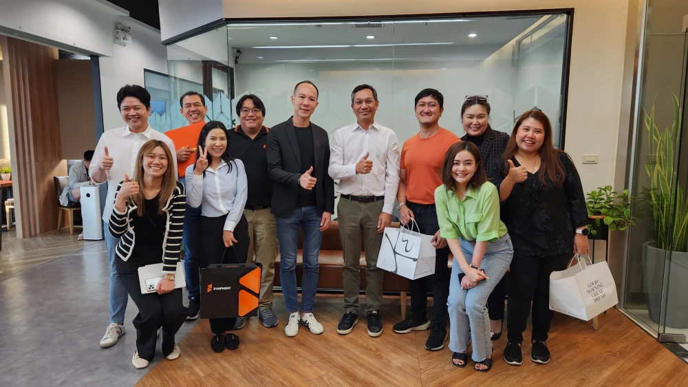 Welcoming the New Year with Joy and Gratitude from Symphony Communication